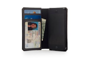 iPhoneWallet_Black_Interior_1024x1024