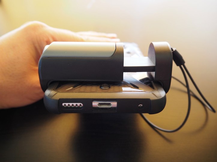 Just Mobile ShutterGrip Review