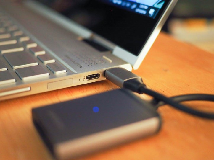 Satechi USB-C UHS-II Card Reader