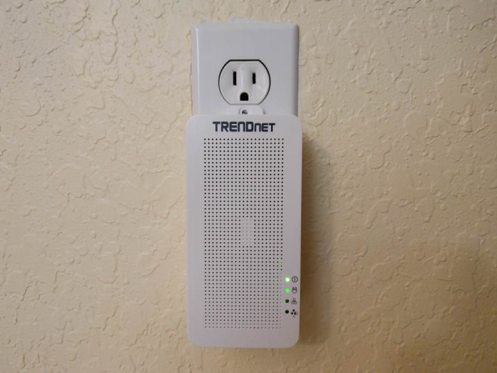 TRENDnet Powerline 200 AV PoE+ Adapter Kit