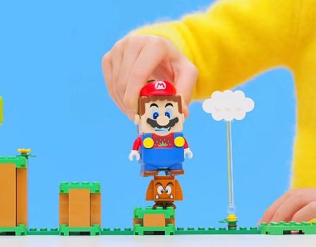 LEGO Super Mario