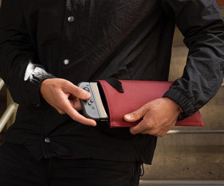 WaterField Dash Express Case