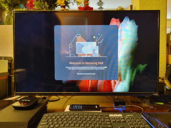 Samsung DeX with Galaxy S21 Ultra 5G