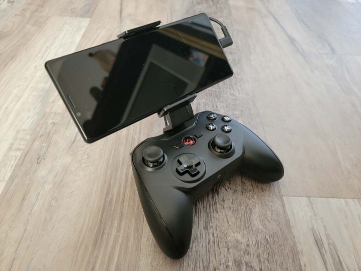 Rotor Riot Wired Game Controller