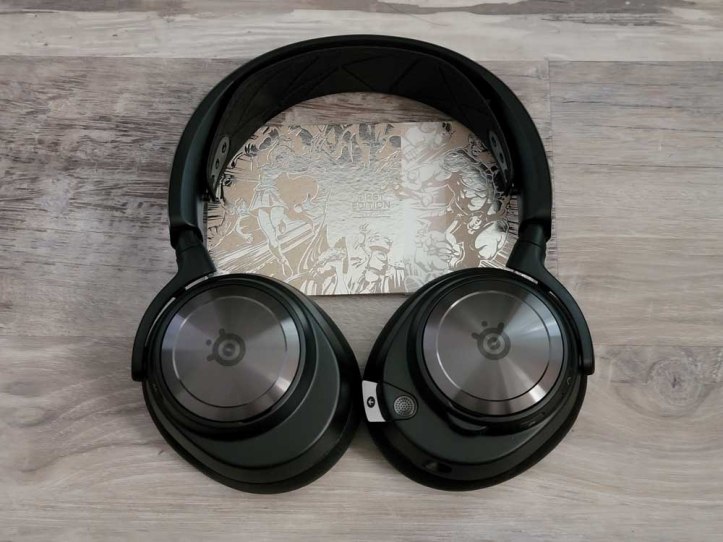 SteelSeries Arctis Nova Pro Wireless