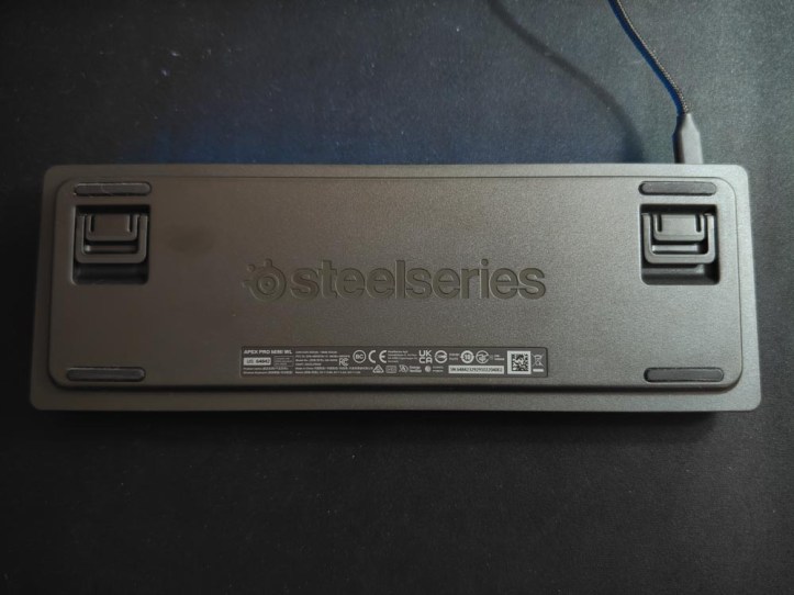 SteelSeries Apex Pro Mini Wireless