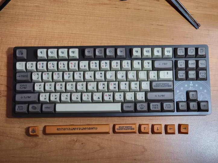 Drop + The Lord of the Rings Mechanical Keyboard