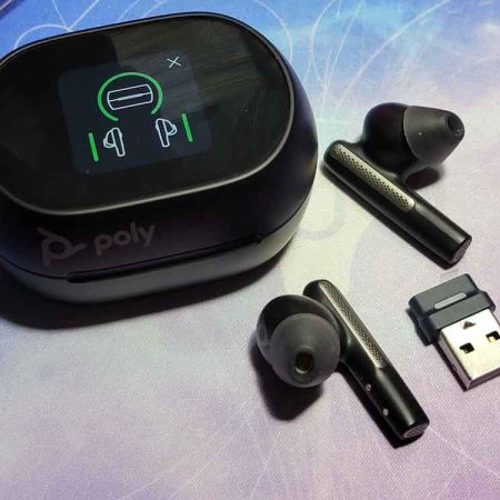 HP | Poly Voyager Free 60+ UC