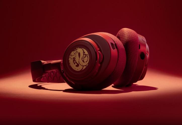 Arctis Nova 7 Wireless Dragon Edition